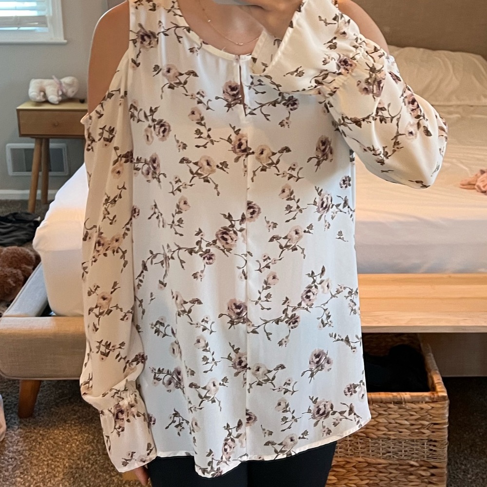 Nordstrom (Pleione) blouse small
